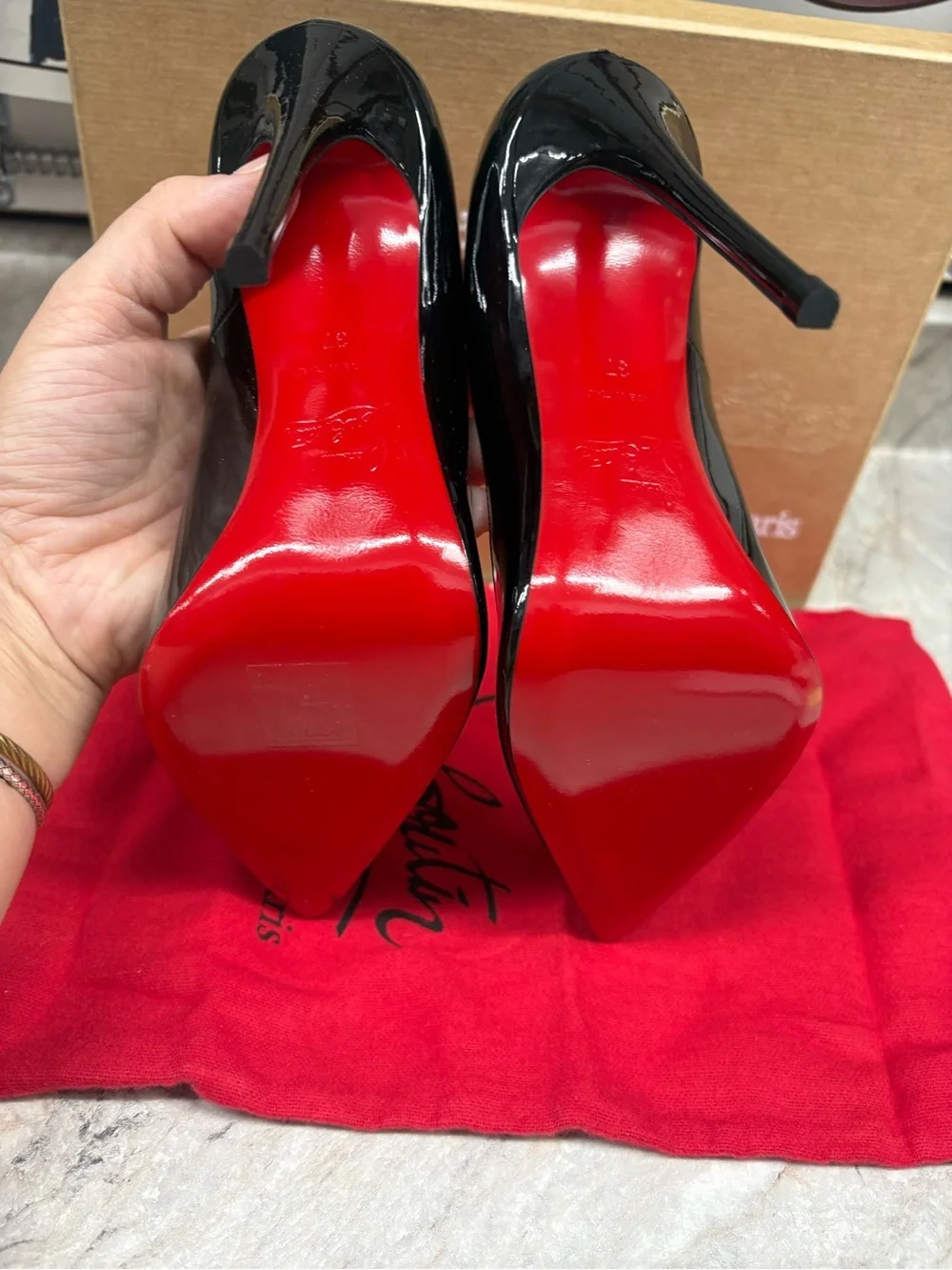 Christian Louboutin So Kate 120 Black Patent Leather Pumps Size 37